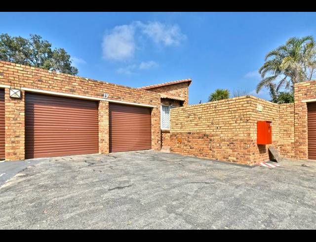 2 BEDROOM HOUSE FOR SALE IN RADIOKOP
